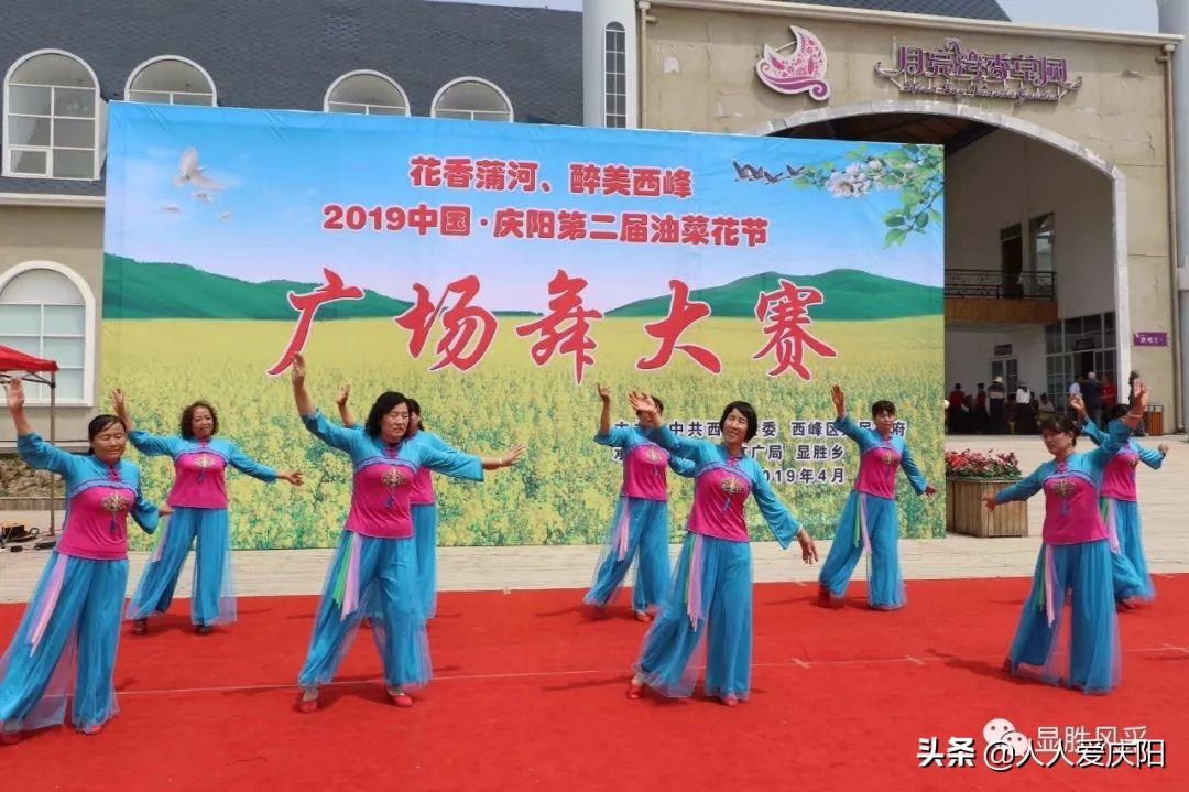 科技舞蹈革命，最新过河舞引领创新风潮